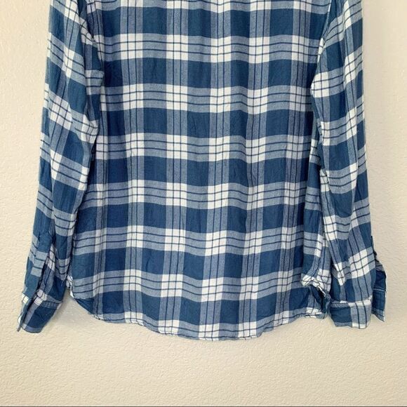 Bongo Women’s Size Large Blue Plaid Button Down Shirt - Picture 7 of 11